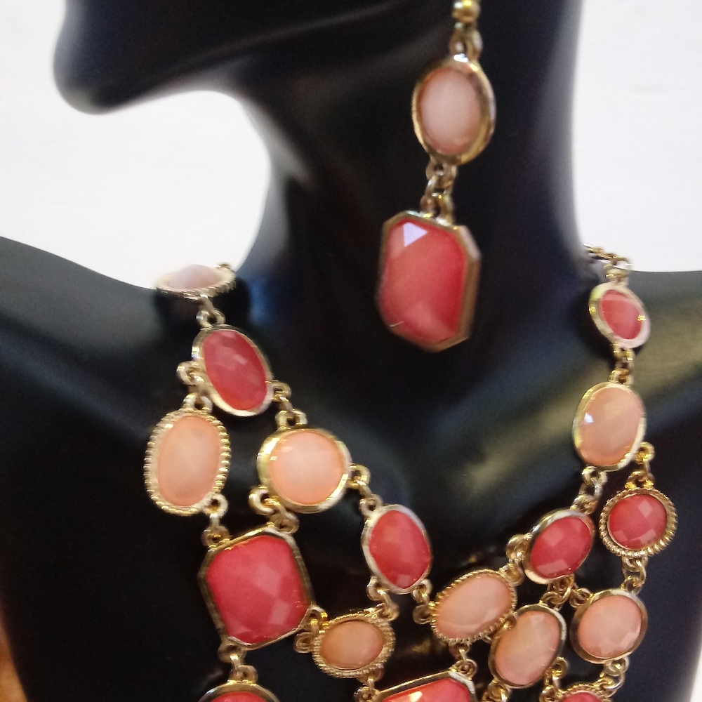 3 for $25 Jewelery set - Picture 1 of 8